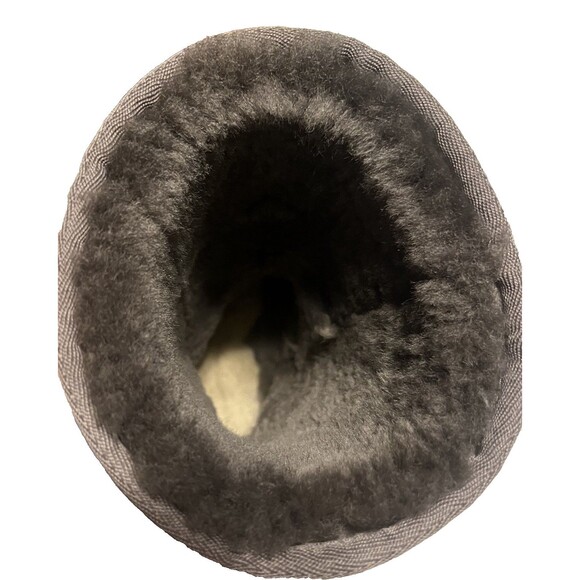 UGG Australia Classic Short Boots 5825 Gray Suede Sheepskin Lined Women's Size 9 - Picture 6 of 16